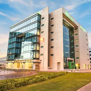 ibis-styles-jumeirah-dubai.sharjah-hotels.com/