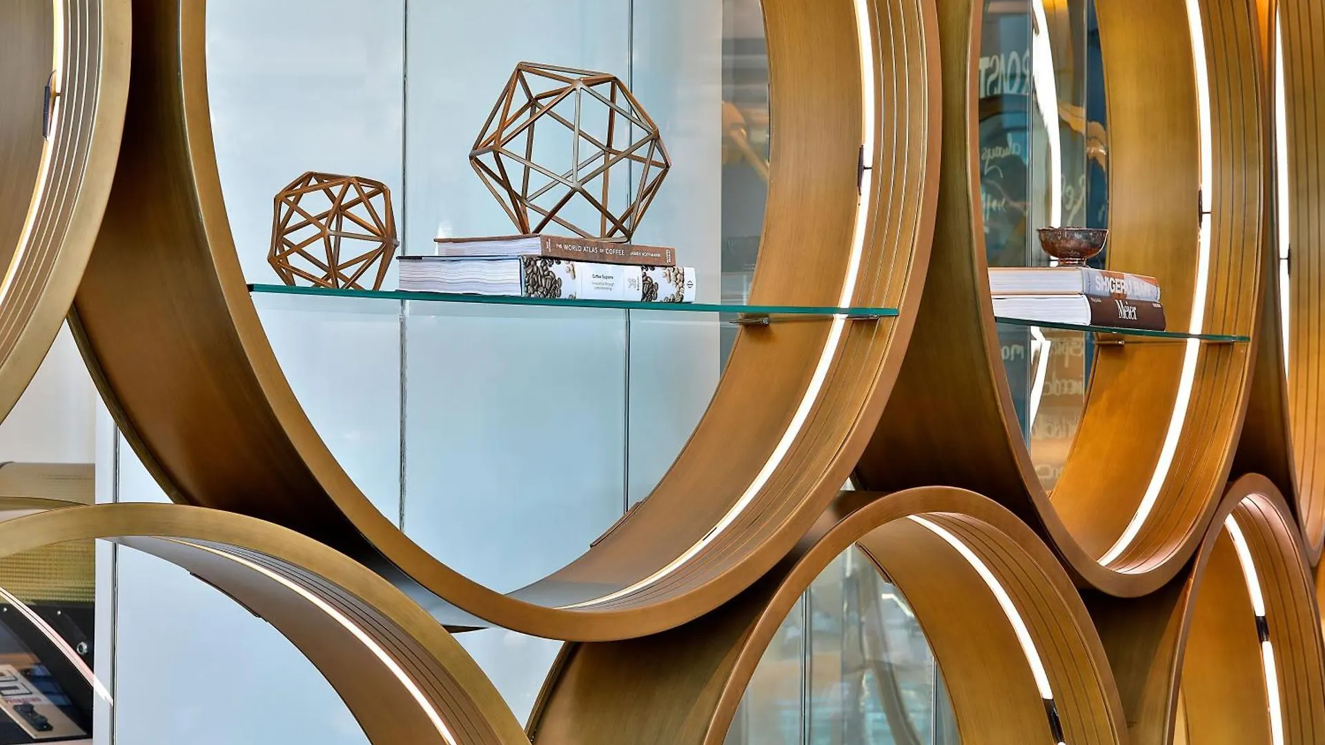 W Abu Dhabi - Yas Island Hotel