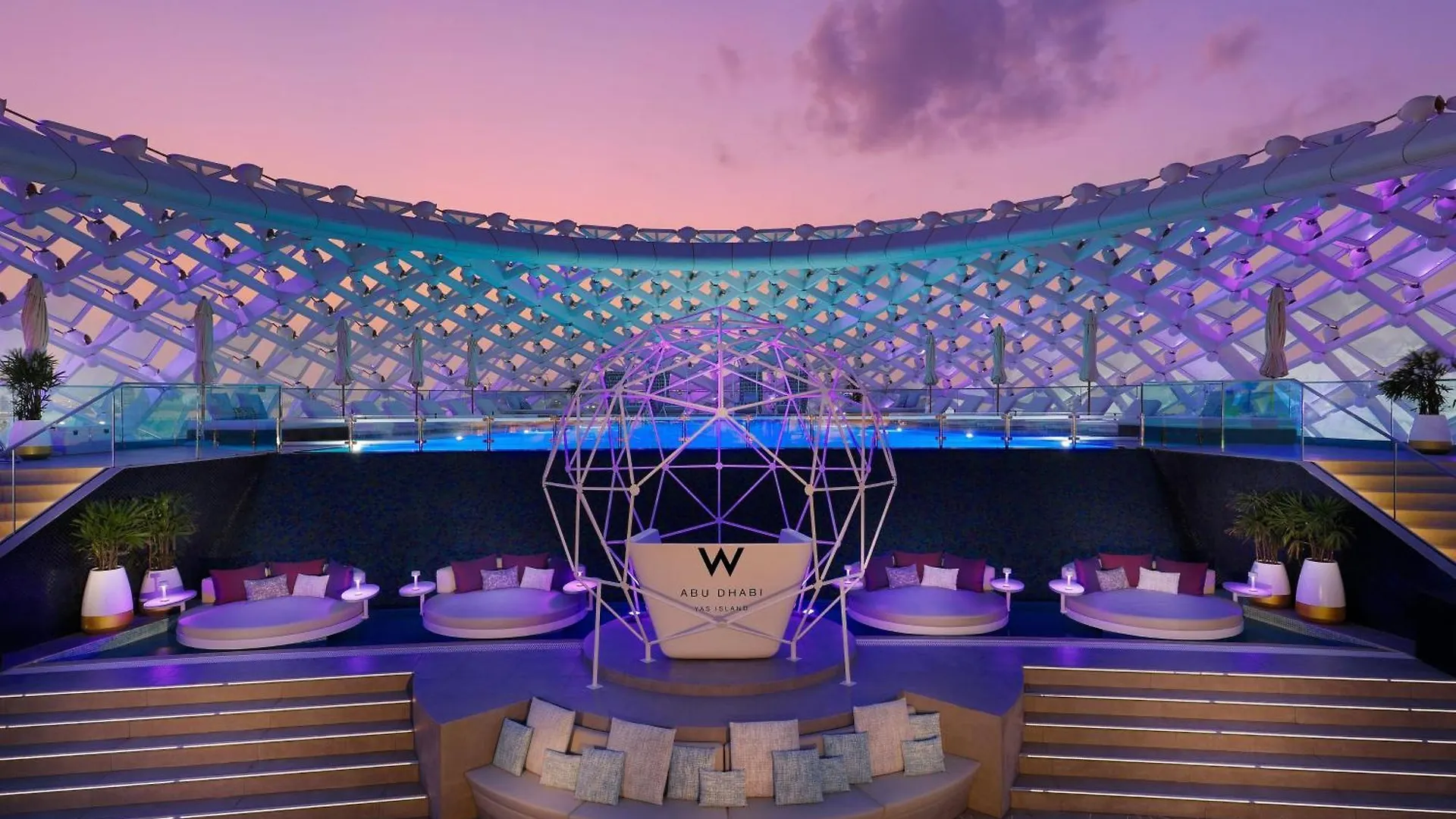 W Abu Dhabi - Yas Island Hotel